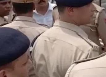 3 cops dismissed in Kanpur for robbing 50kg silver