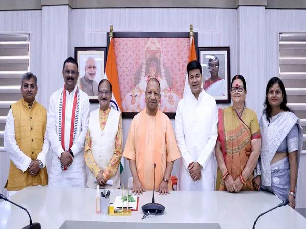 'Make Municipal Corporations Self-Reliant' CM Yogi
