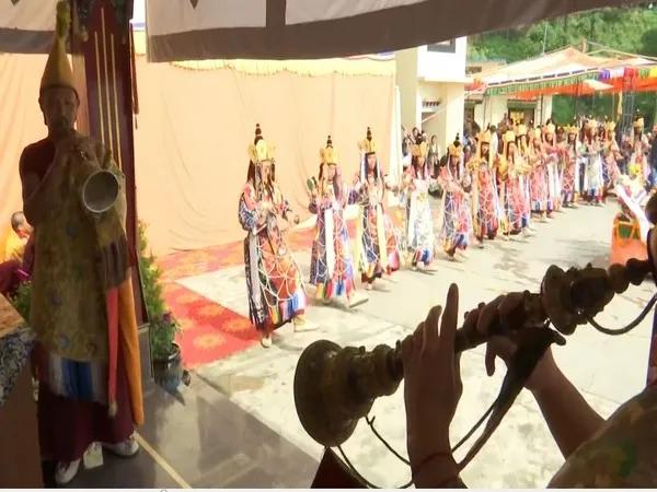 Tibetan Buddhists Perform Lama Dance 