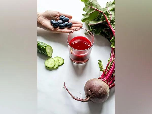 Drinking Beetroot Juice