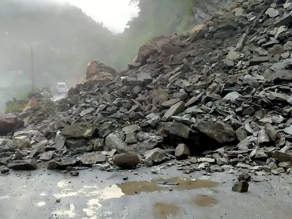 Badrinath NH Blocked 