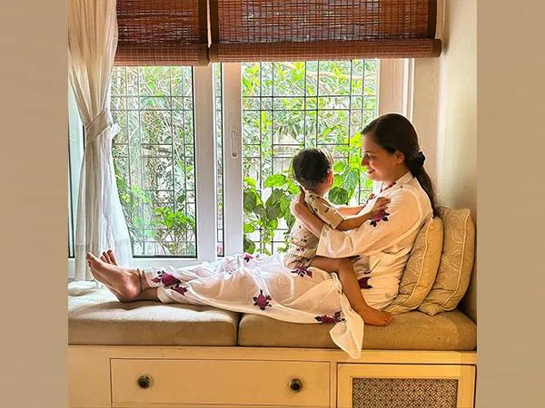 Dia Mirza with her son Avyaan