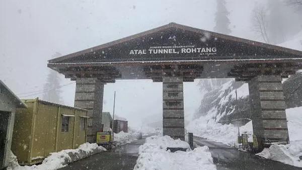 Atal Tunnel Rohtang