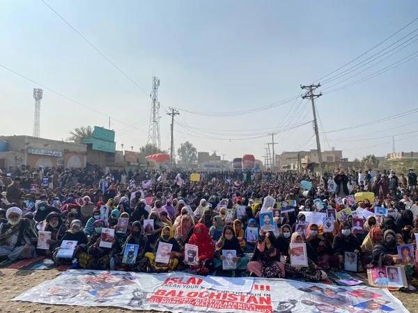 Baloch Long March against genocide at Dera Gazi Khan