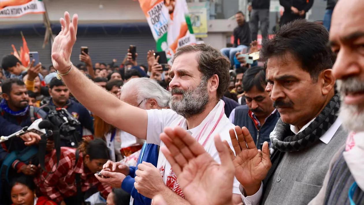 Congress leader Rahul Gandhi with party leader KC Venugopal