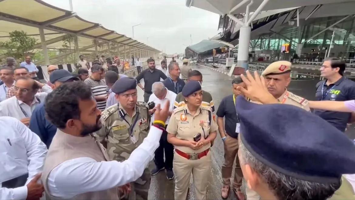 Minister K Rammohan Naidu visits the Delhi airport