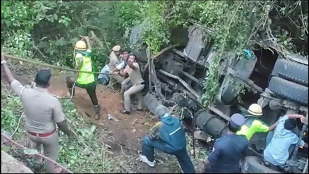 Nilgiris tourist bus accident