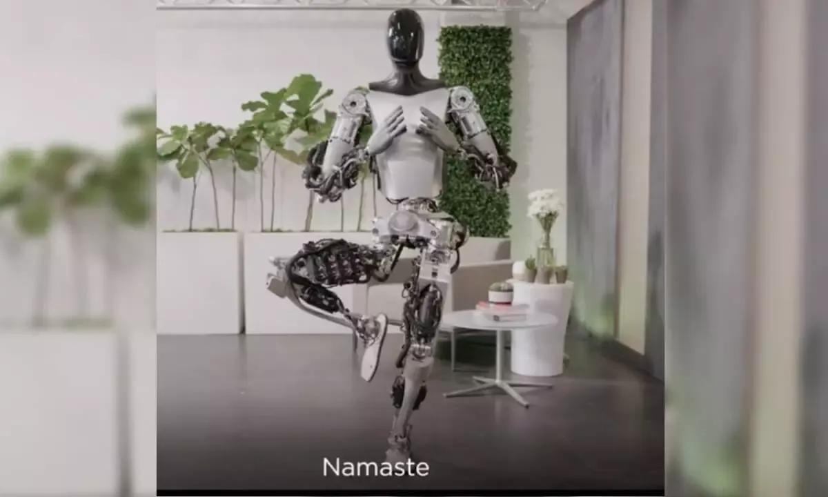 Tesla humanoid robot