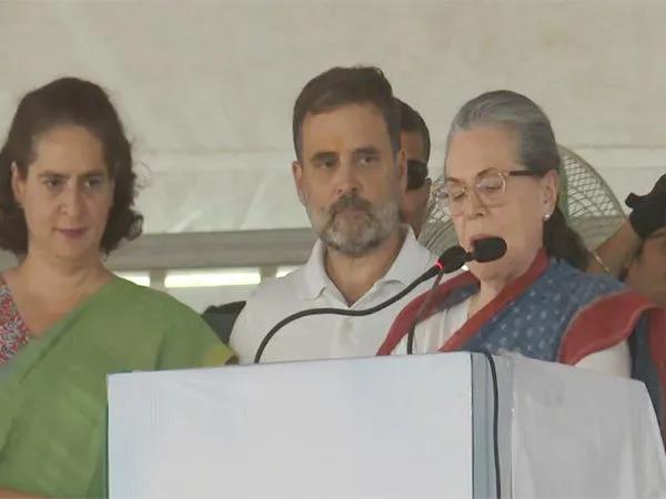 Sonia Priyanka and Rahul