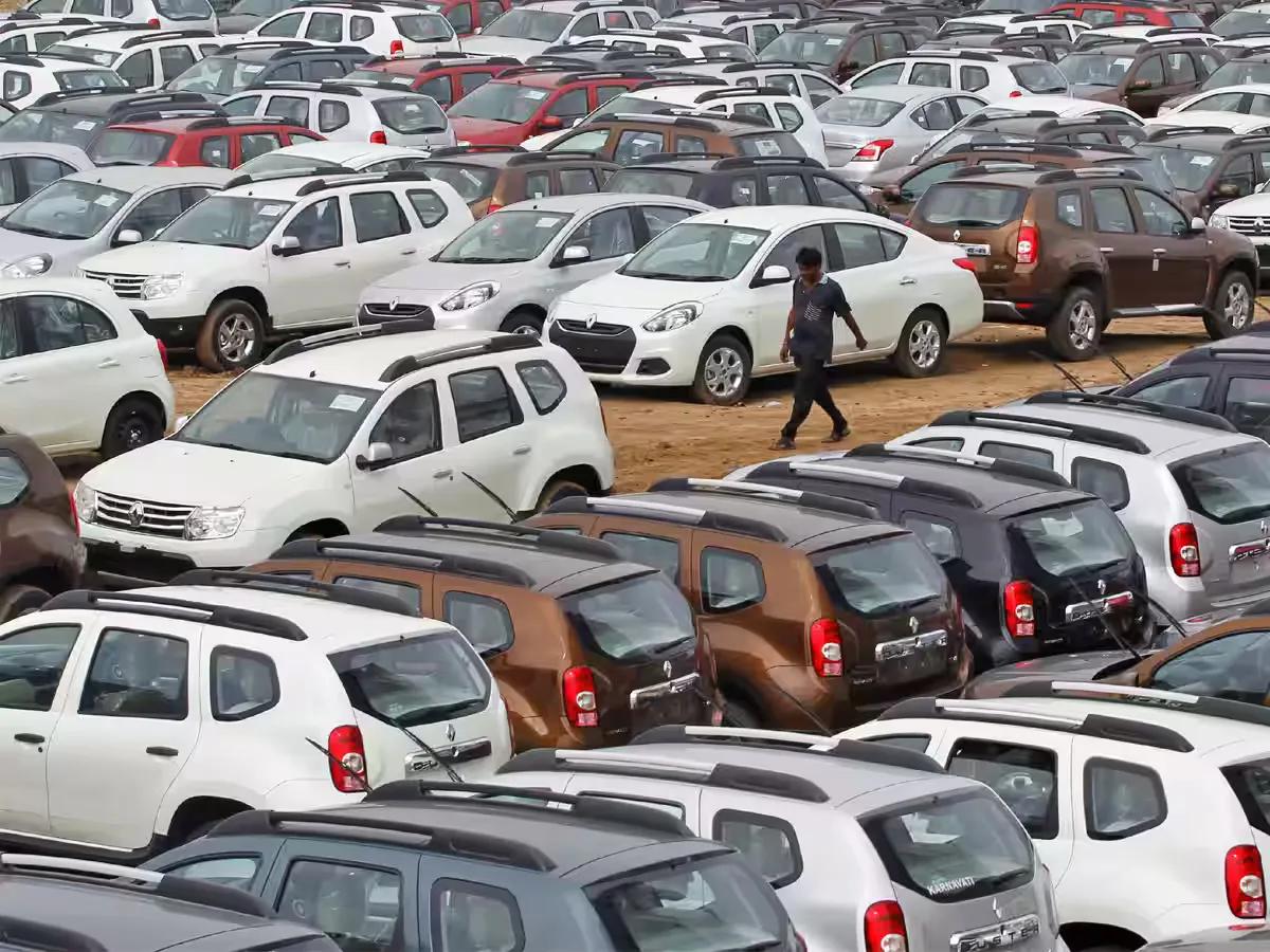 Automobile retail sales see 9 pc growth in August: FADA