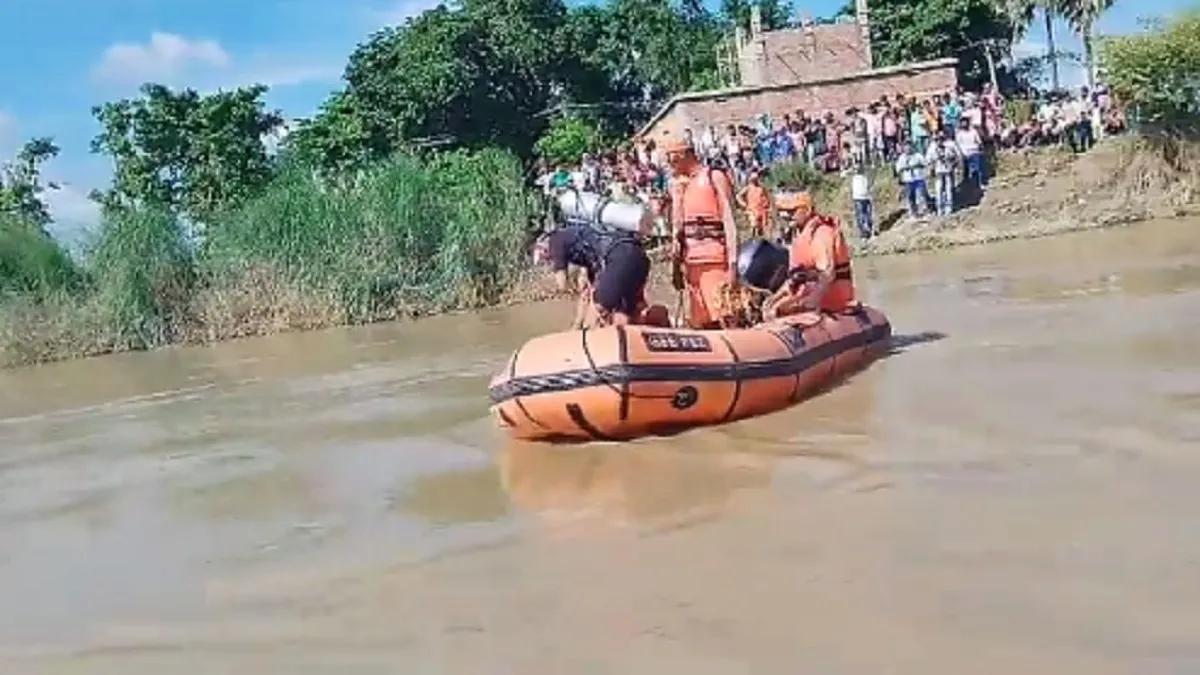 Muzaffarpur boat capsize: 12 missing children pulled out dead, say police