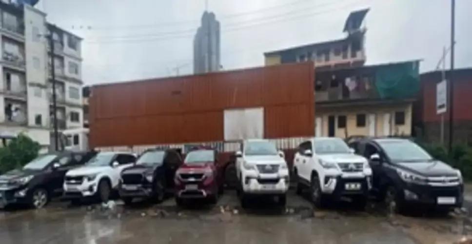 UP: Two arrested for stealing SUVs with car key codes