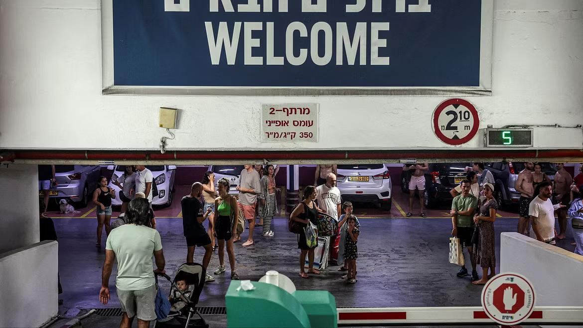 People take shelter in Tel Aviv