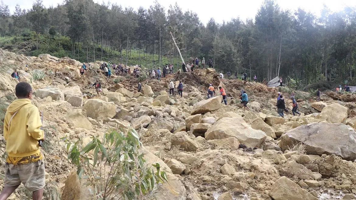 Landslide in Enga Province, Papua New Guinea aftermath