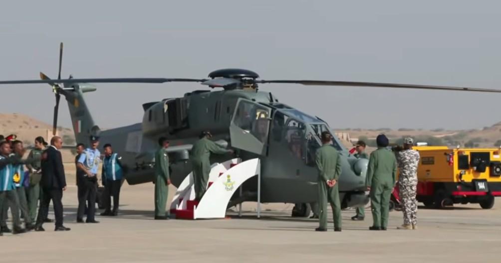 President Murmu takes sortie in LCH 'Prachand' in Jaisalmer