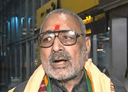 Mamata Banerjee 'betraying Bengal' by granting citizenship to illegal Bangladeshi immigrants: Giriraj Singh