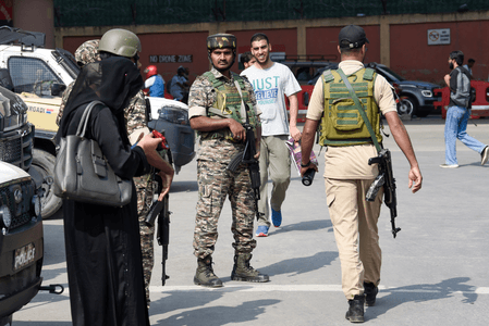 Police in J&K’s Kupwara district raid houses of separatist associates