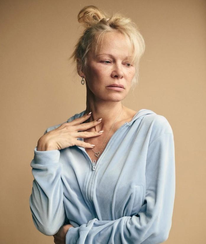 Pamela Anderson: I really enjoy singing