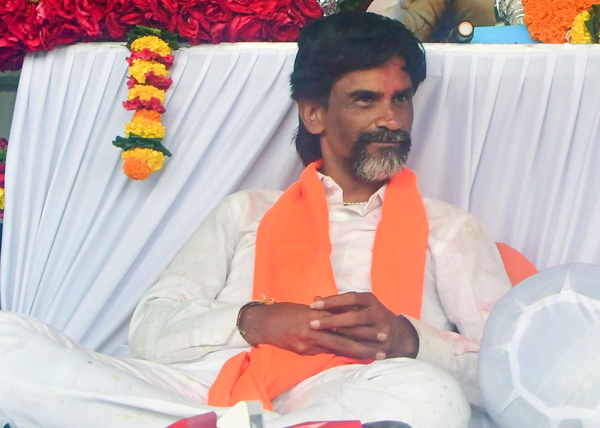 ‘MahaYuti govt creating dispute between Marathas and OBCs’: Jarange-Patil