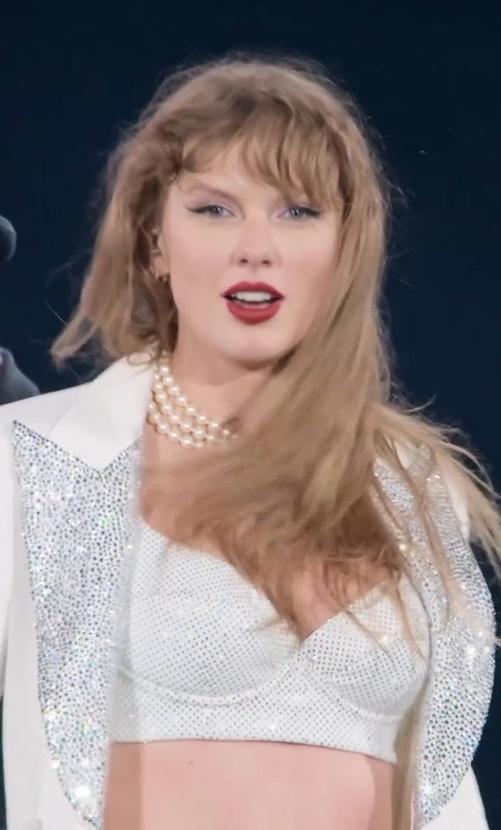 Taylor Swift shares trailer of ‘Eras Tour: The Final Show’ concert film
