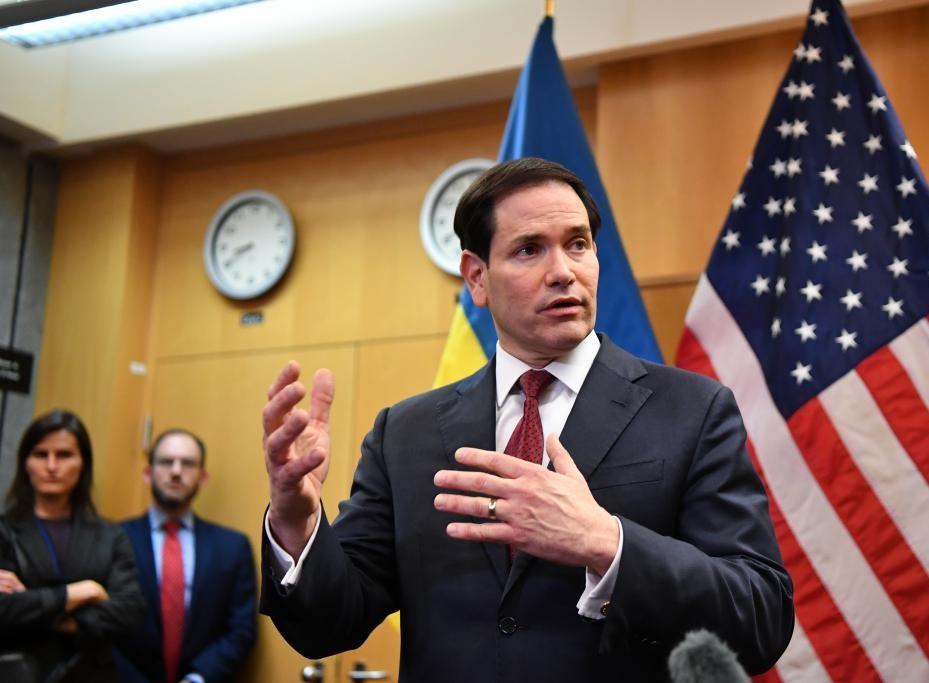 US designates Iran over detentions, war debate grows