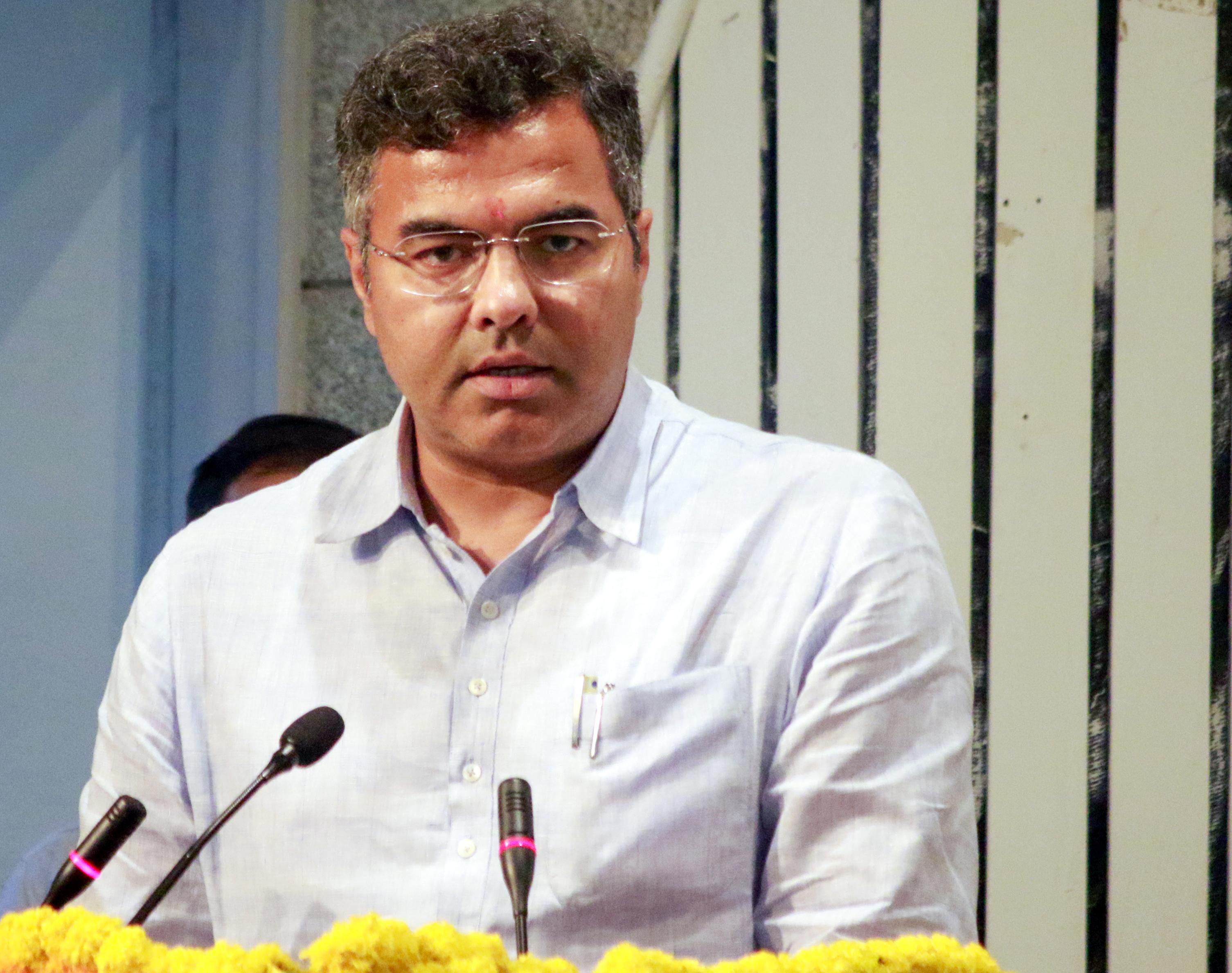 Delhi Water Minister helps revive ADB-funded supply project