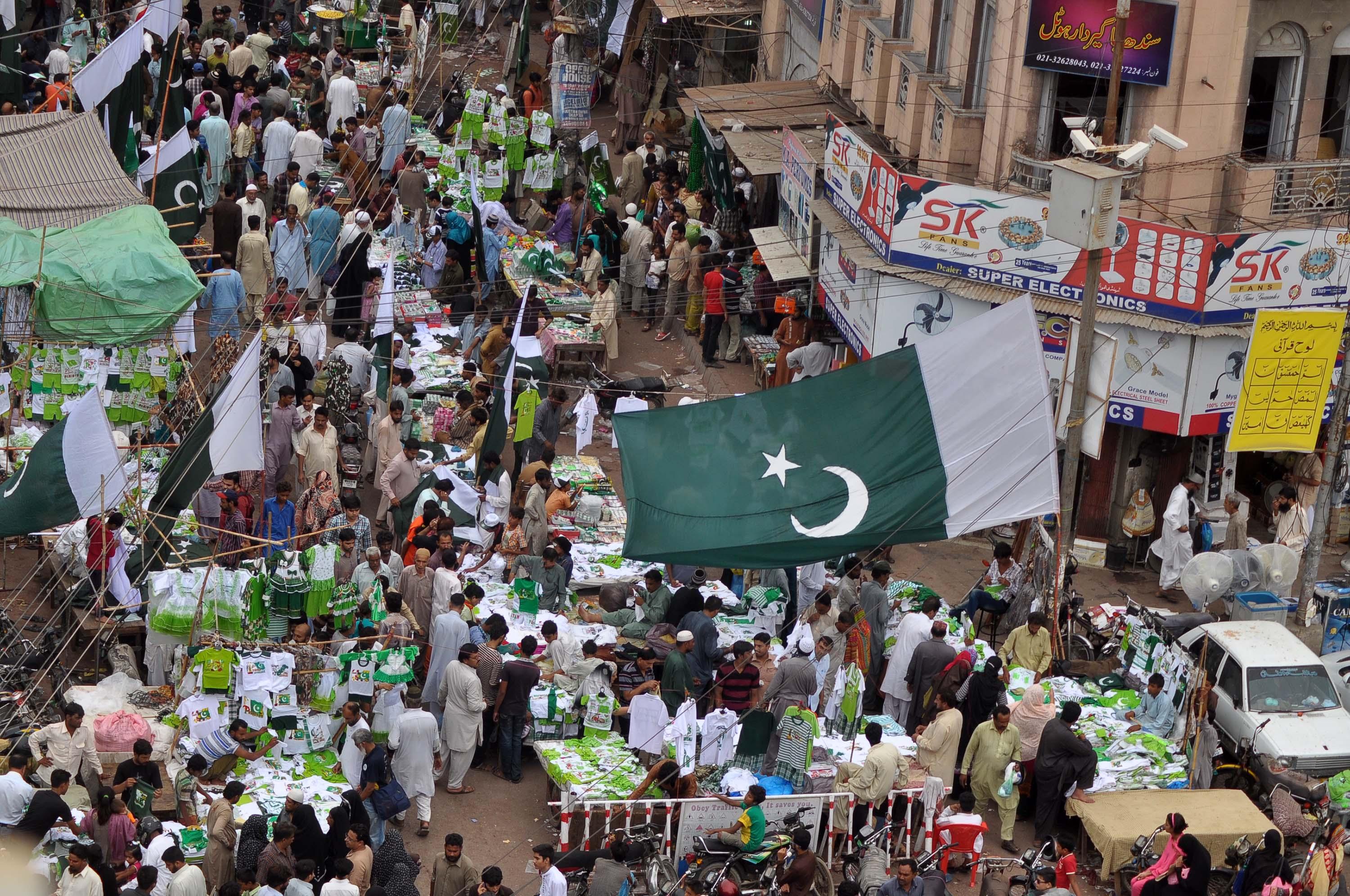 Rising unemployment, economic challenges threaten Pakistan's young generation: Report