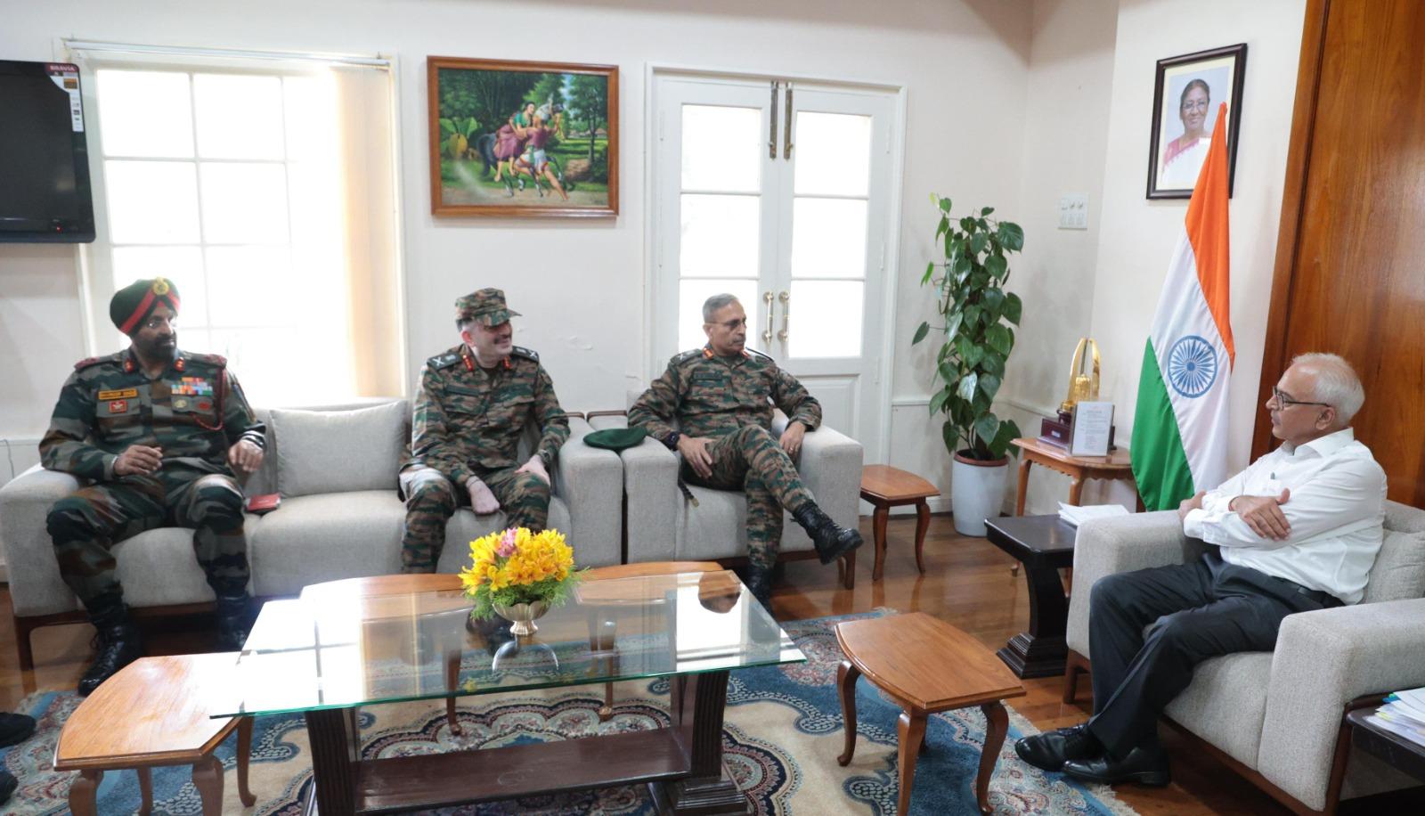 Top Army officers brief Manipur Guv on security situation in state, NE region