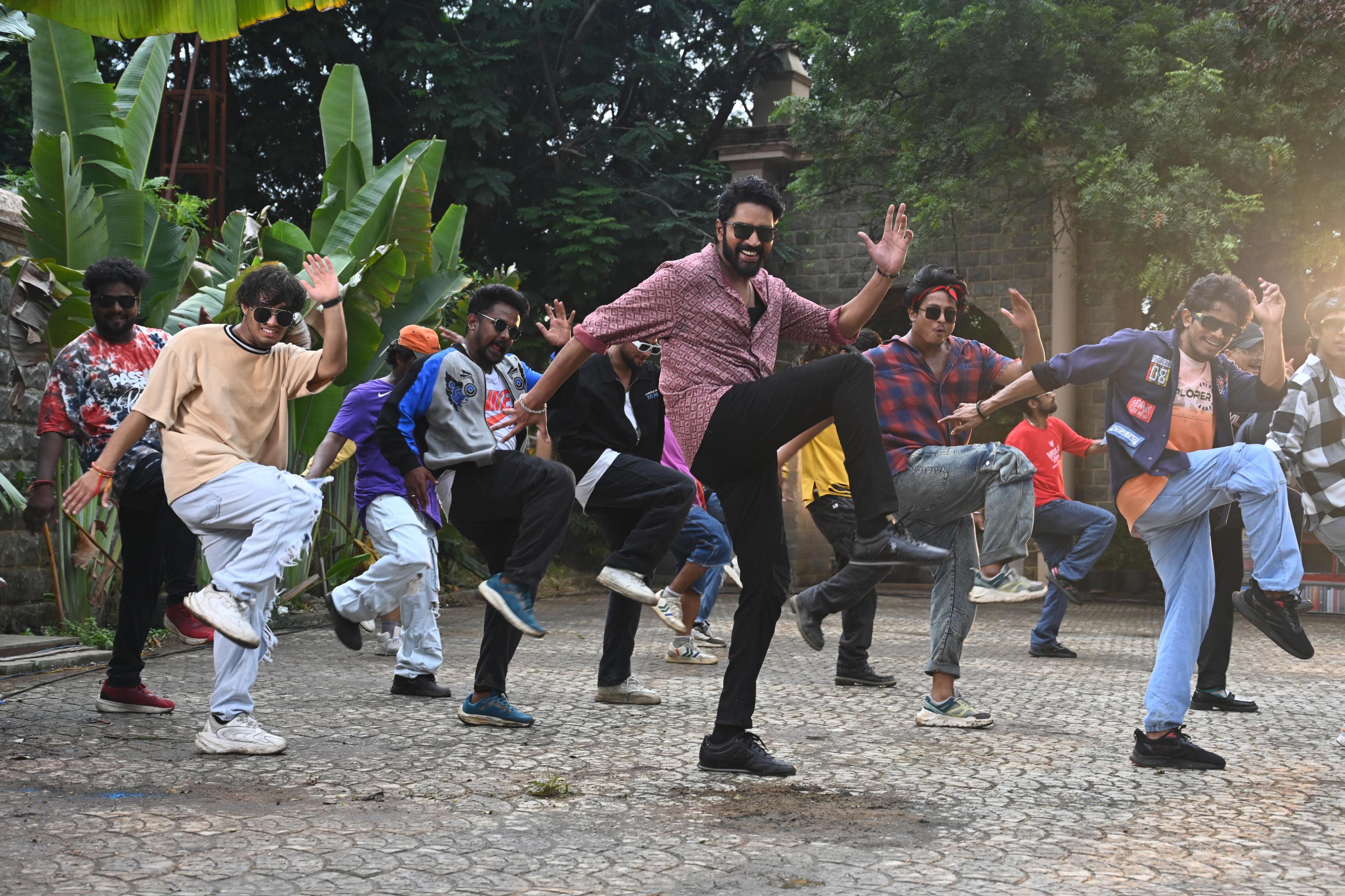 First single 'Kannodili Kalanodili' song from Allari Naresh's '12A Railway Colony' released