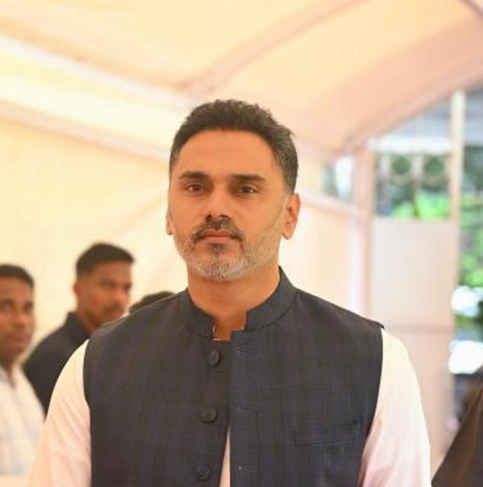 Maha govt orders investigation into bank corruption case