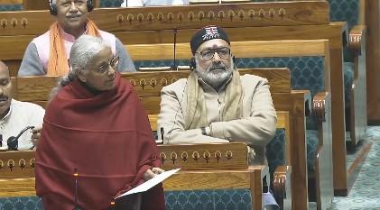 Fast-tracking farm prosperity; Eco Survey maps road to doubling farmer income, pulses/oils self-sufficiency