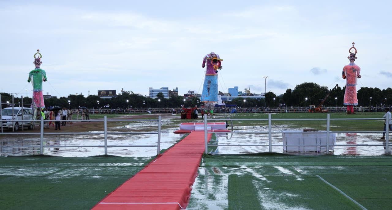 Bihar: Vijayadashami is celebrated in Patna amid rain