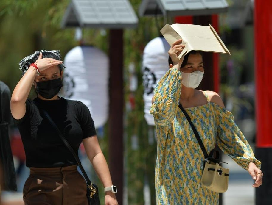 Record July heat scorches China's populous Henan Province
