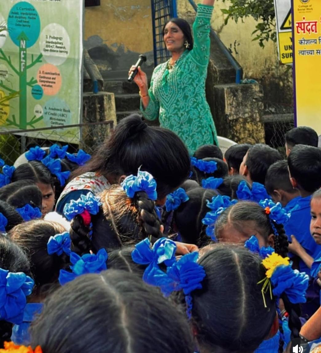 Aashiqui fame Anu Aggarwal spends time with underprivileged kids, says ‘compassion is a superpower’