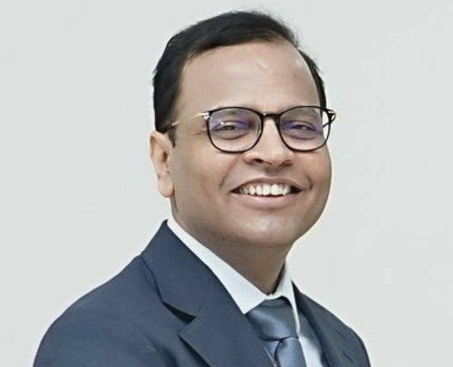 Telangana Chief Secy reviews progress of industrial projects