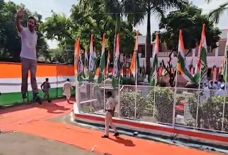 'Our agenda is to save democracy': Cong leaders gather in Patna for meet