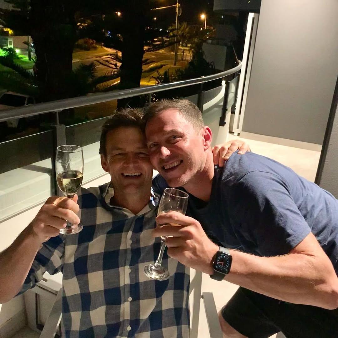 Damien Martyn discharged from hospital amid bout of meningitis, says Gilchrist