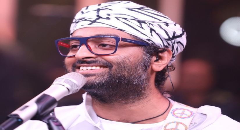 Complaint withdrawn after singer Arijit Singh's security guard tenders apology for causing inconvenience