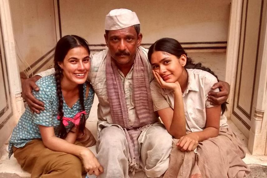 Mrunal Thakur clocks 7 years in Bollywood, credits all her success to debut movie 'Love Sonia'