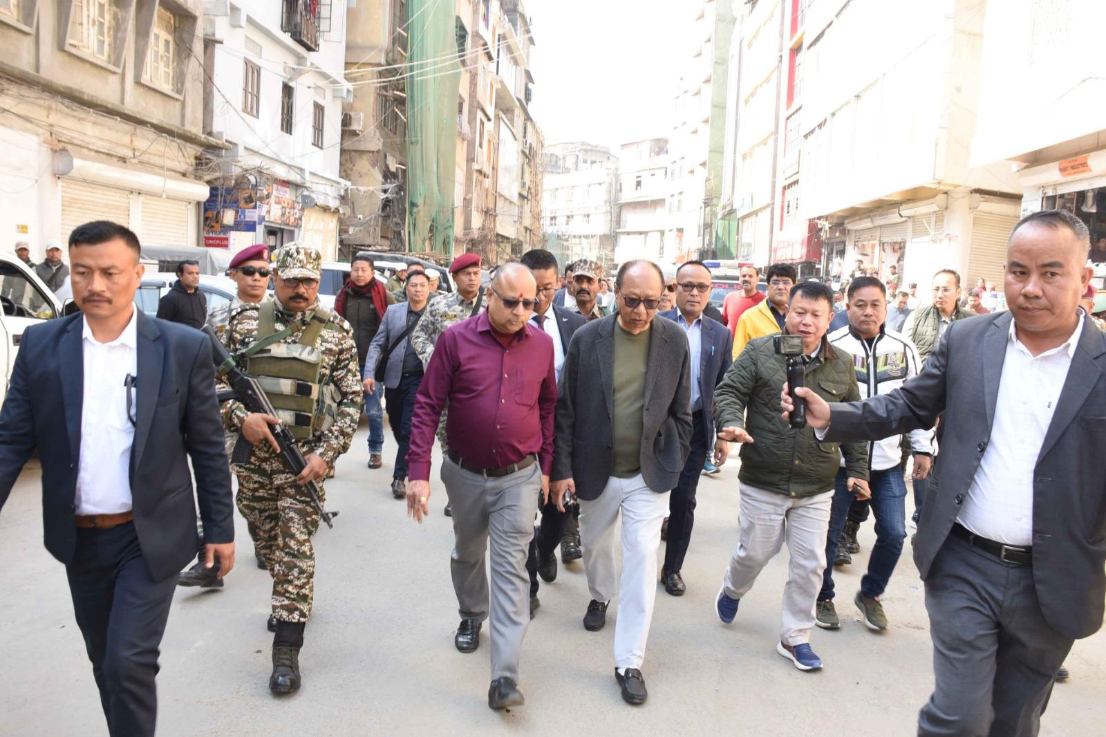 Manipur CM directs officials to expedite development works in Imphal markets