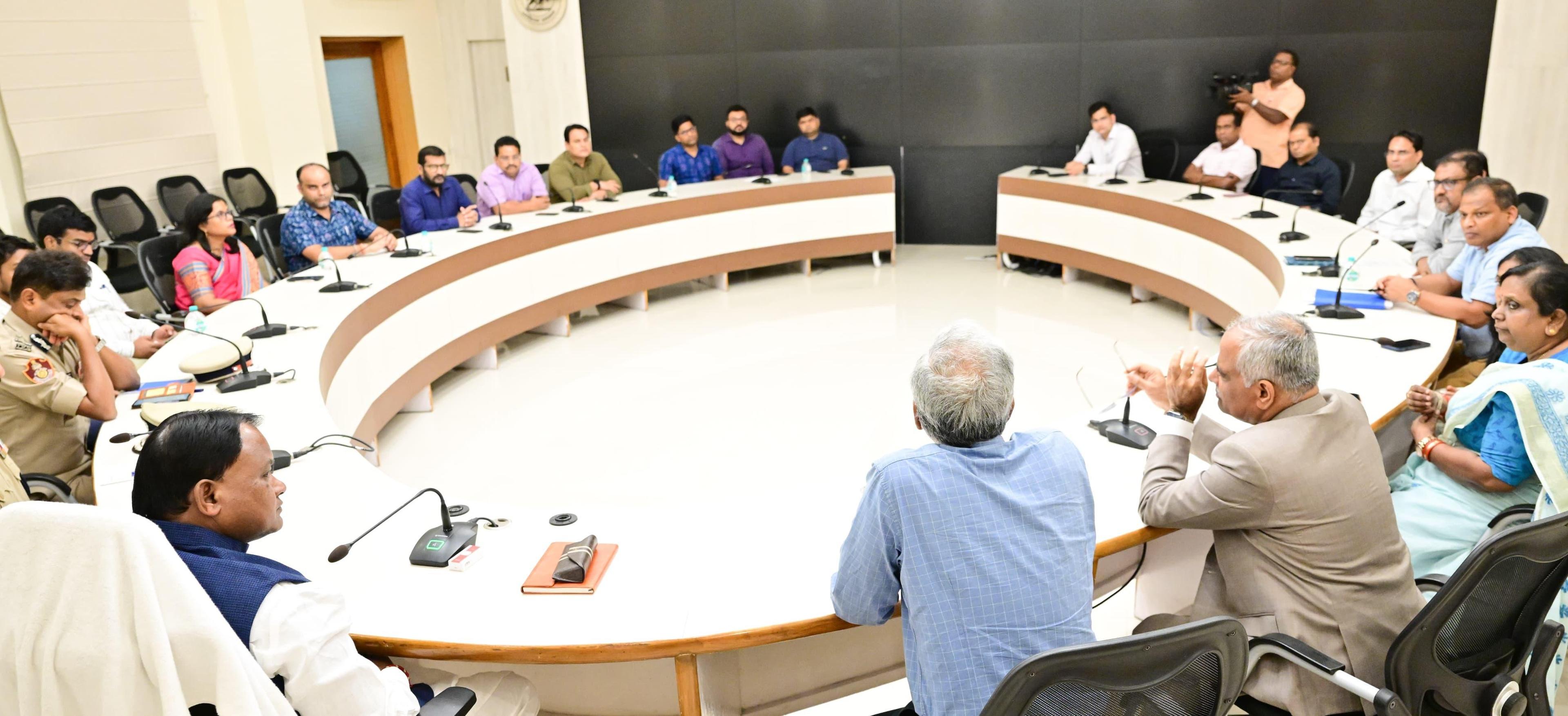 Perform duties as humble servants of Lord Jagannath: Odisha CM to officials