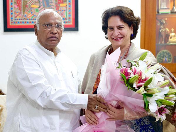 Priyanka with Kharge