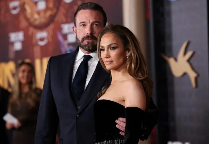 Jennifer Lopez and Ben Affleck finalize amicable divorce