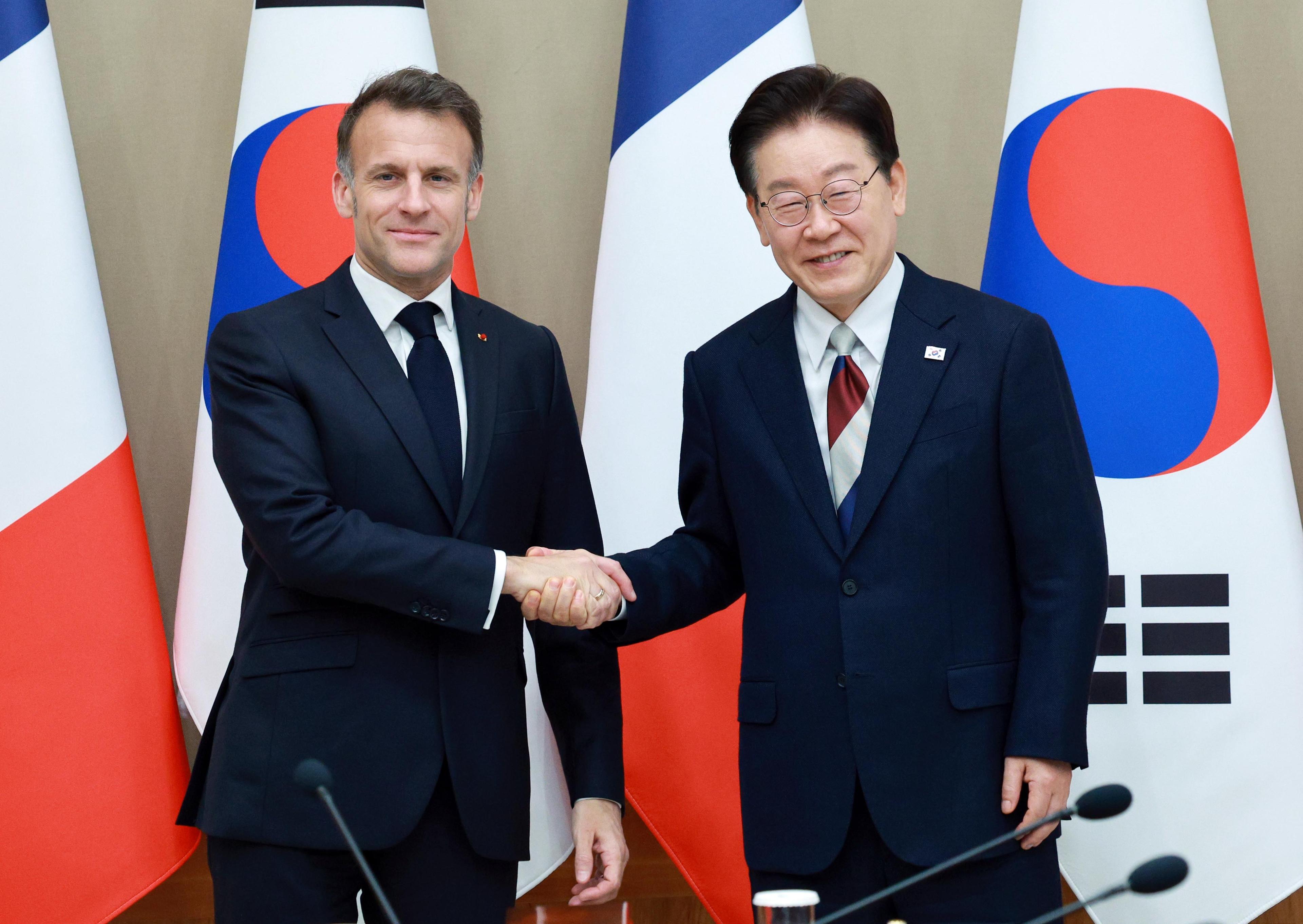 France, South Korea agree to cooperate on safe passage through Strait of Hormuz