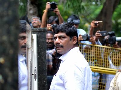 Priority given to those who joined Congress from outside, says D.K. Suresh