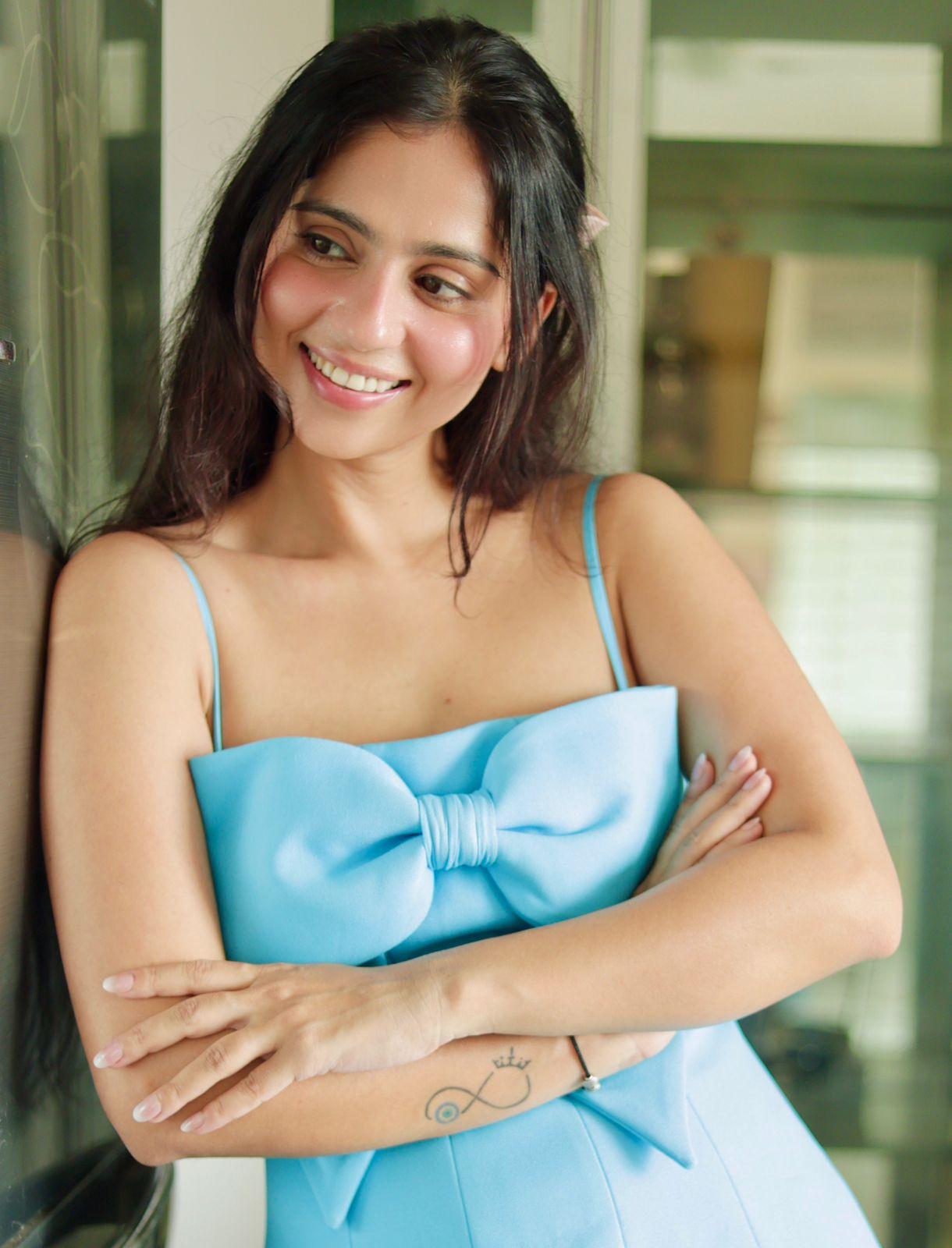 Rose Sardana shoots with Jesse Lever for her next in Nashik