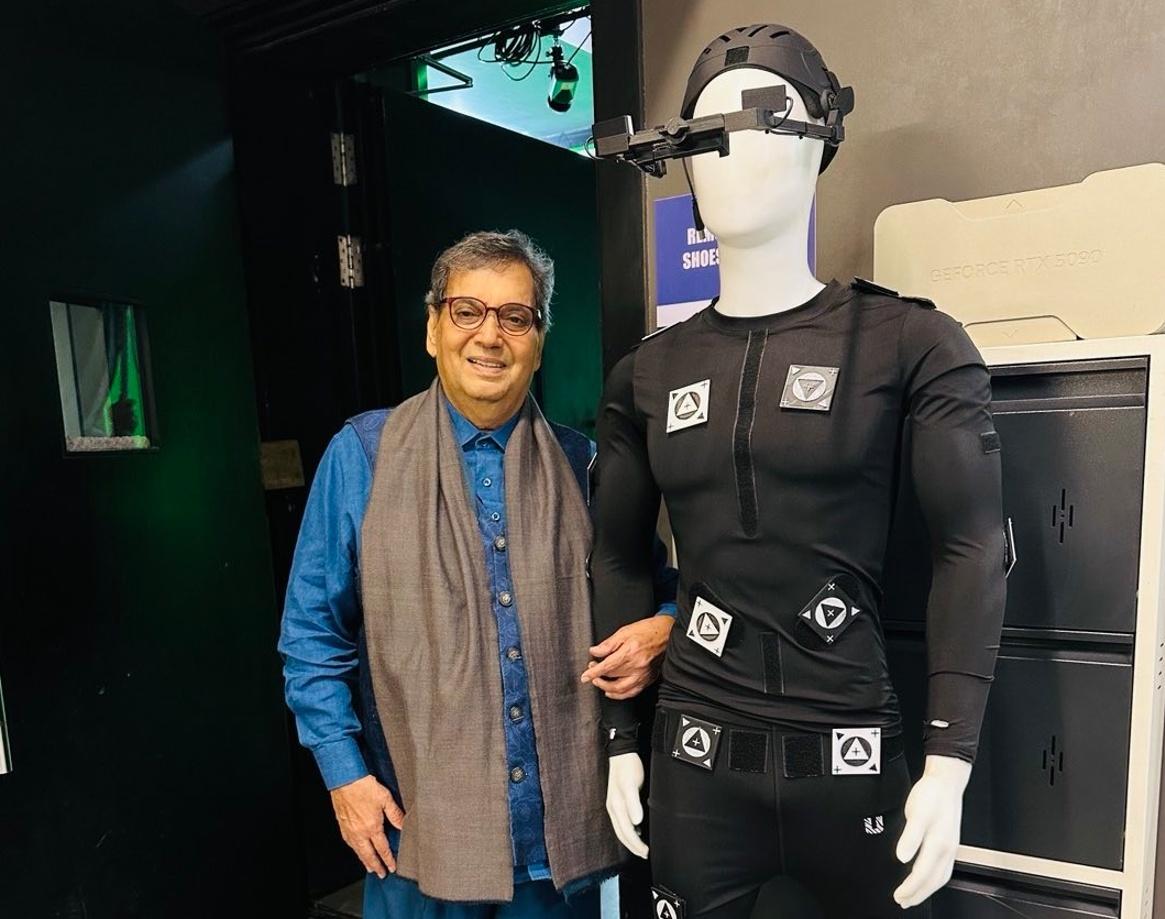 Subhash Ghai wishes mother on her birthday, credits all his success to her 'spiritual lectures & inspiring letters'