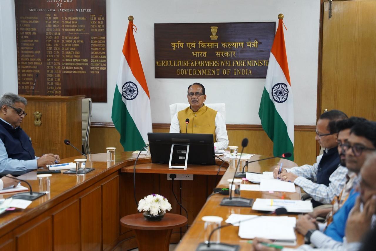 Centre reviews crop damage due to unseasonal rain, assures MSP procurement and relief to farmers