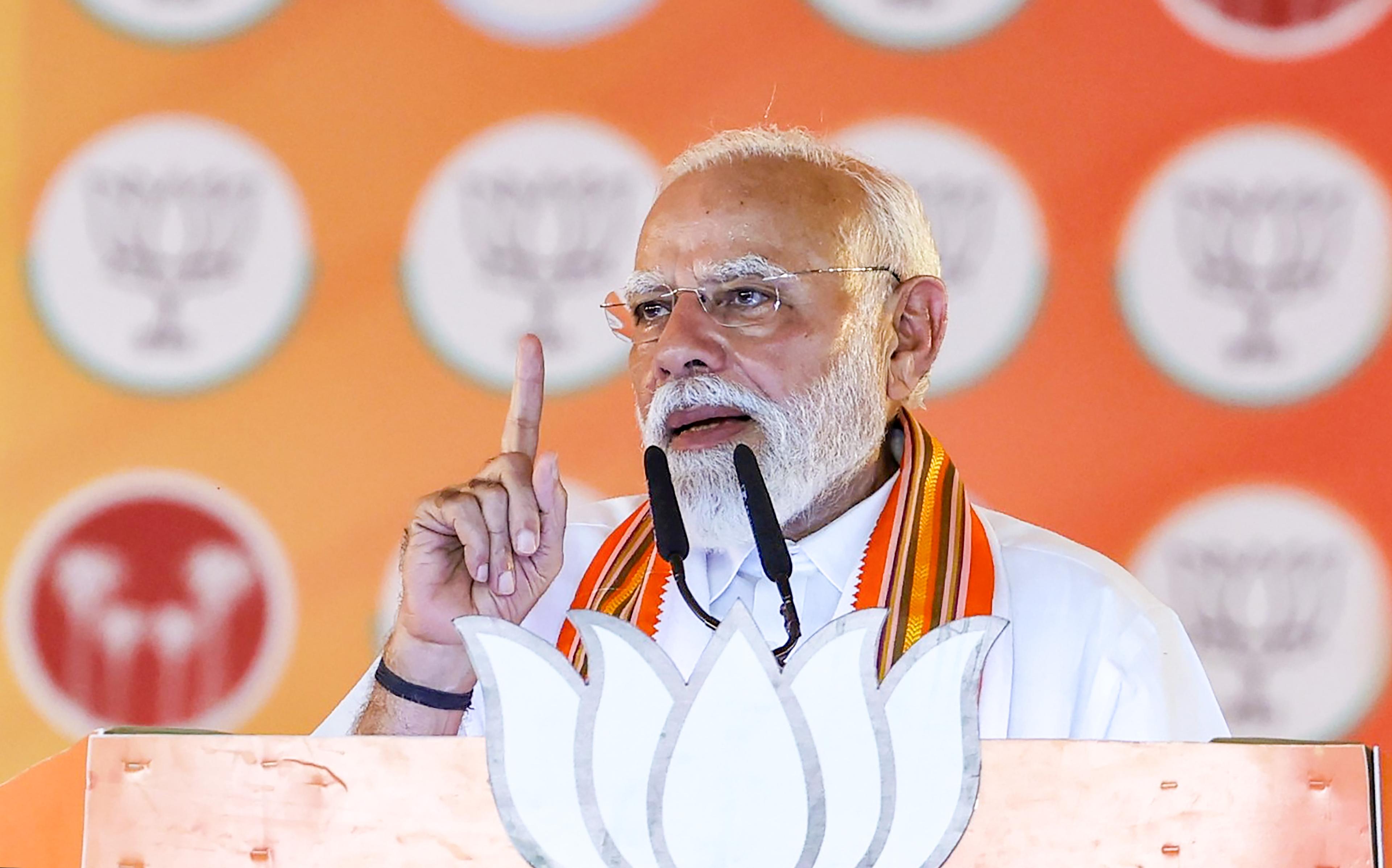 PM Modi says Kerala is ready for change; targets LDF and UDF