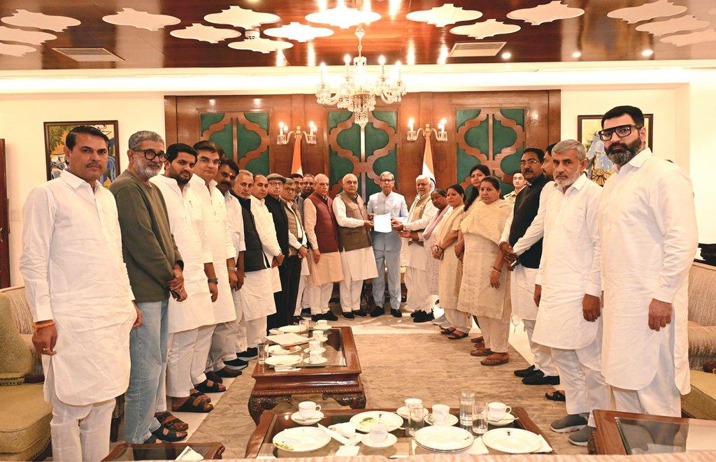 RS polls collusion: Haryana Congress submits memo to Guv